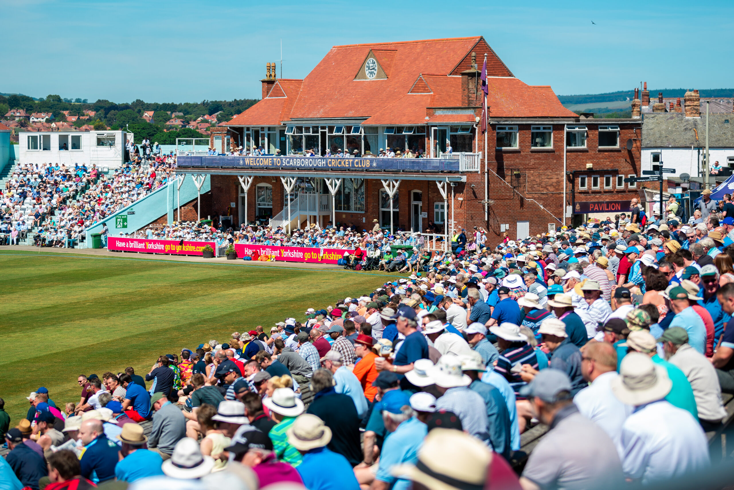 County Cricket Day 3: Yorkshire Vs Surrey—Did Your Team Win? (Sussex Vs Essex Too!) - 1p8scdv