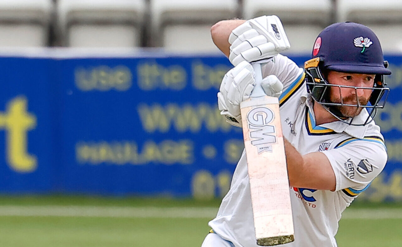 Gibson confident on Masood availability - Yorkshire County Cricket