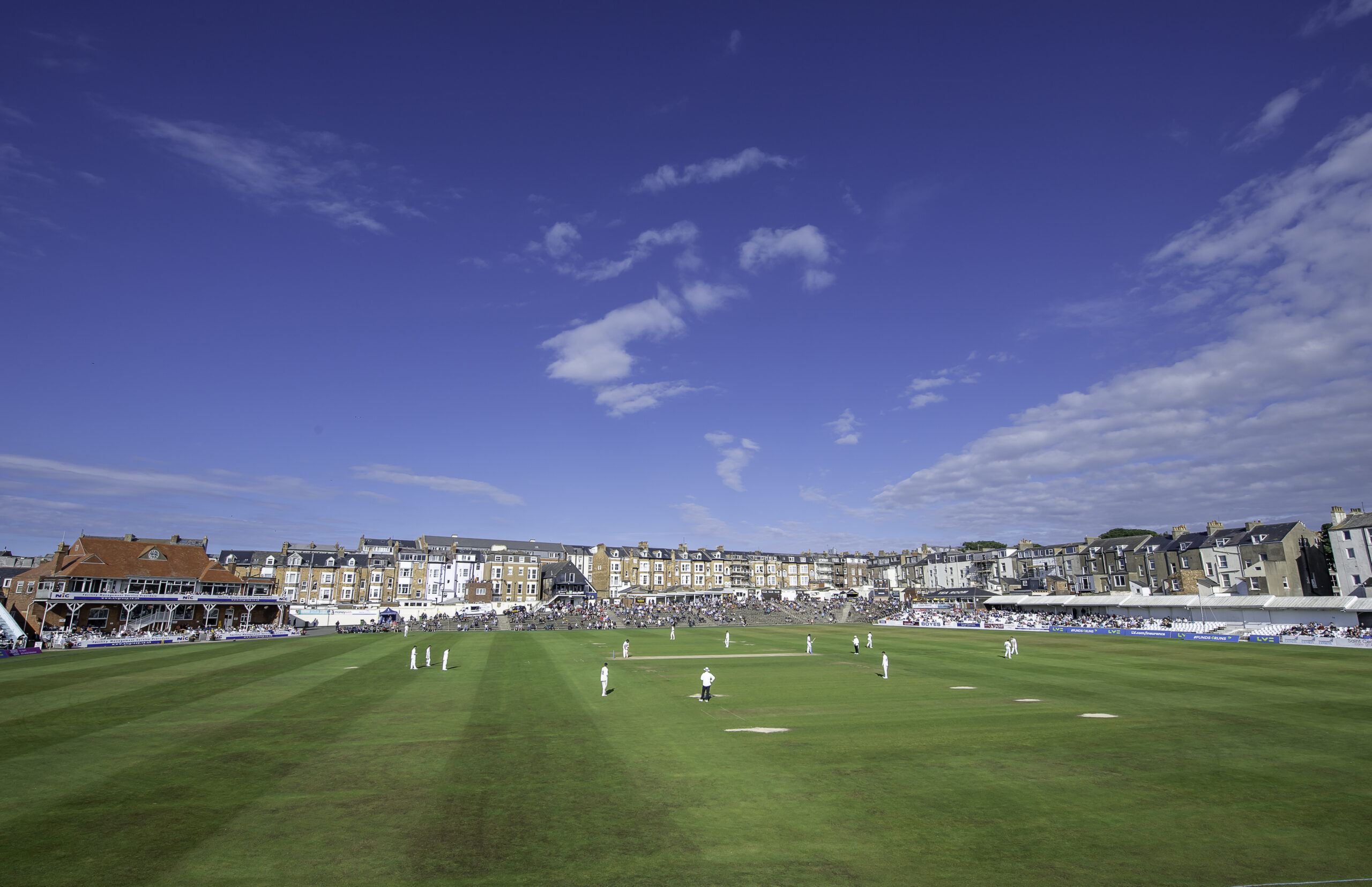 Yorkshire V Surrey, Hampshire V Notts, & More: Day 4 Live   You Won'T Believe This Score! - u3hlkul