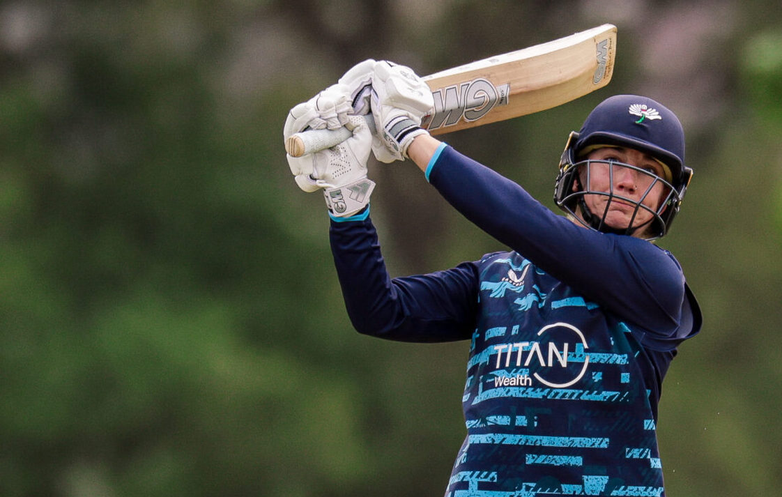 Campbell hails title-winning coaches and backroom staff