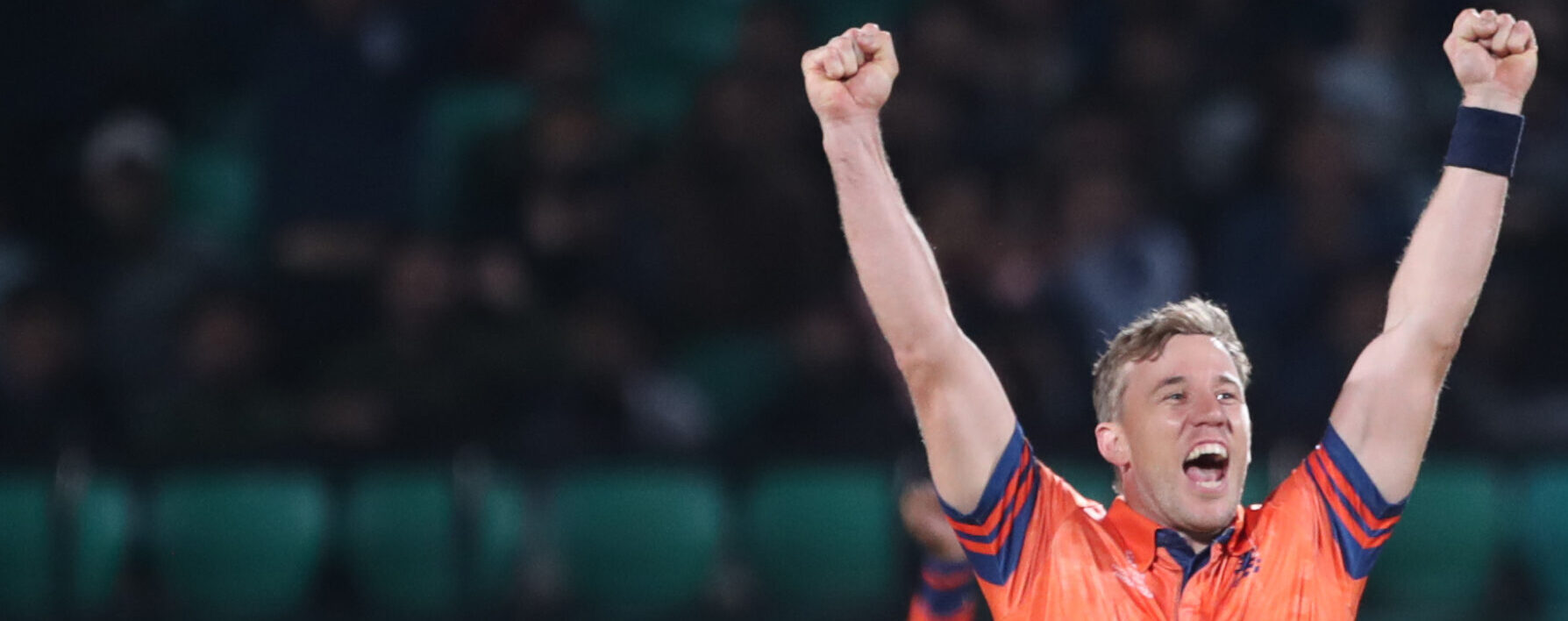 Logan van Beek Joins Yorkshire