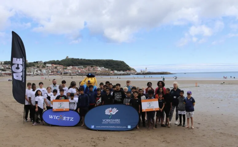 YCF Wicketz Beach Cricket participants