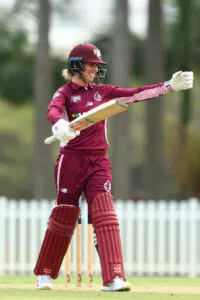 Lauren Winfield-Hill 